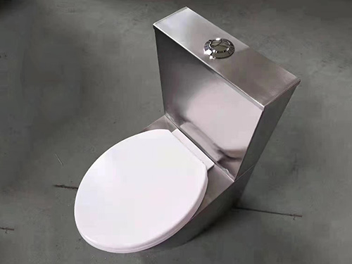 帶水箱坐便器